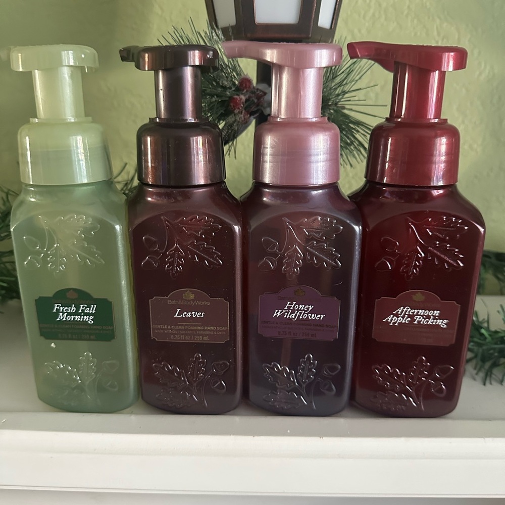 Bath & Body Works Hand Soap Collection - Green, Brown, Red